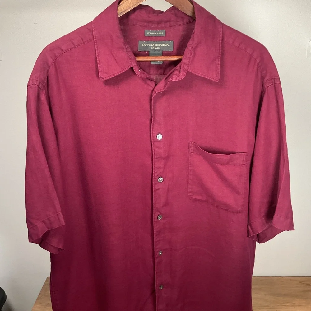 Banana Republic 100% Irish Linen Shirt XL Burgundy Relaxed Camp Casual Button Up
